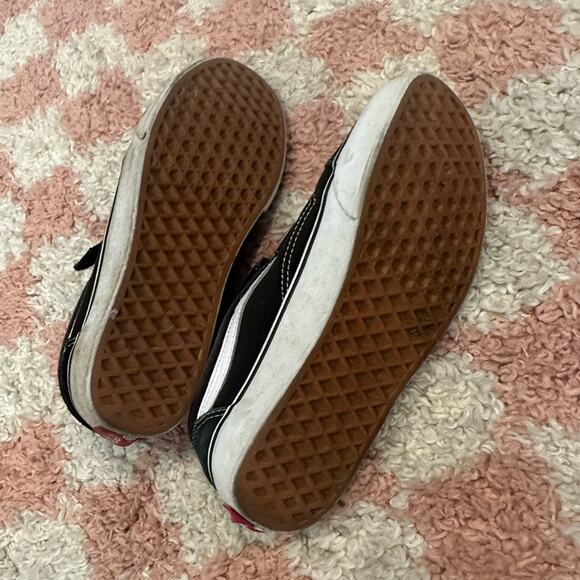 Vans Old Skool Velcro Strap Shoes - Picture 5 of 5